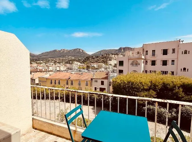 La Rade - Centre Ville - Balcon - Clim - Neuf